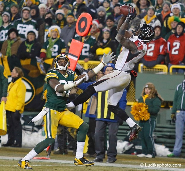 Falcons Packers Football