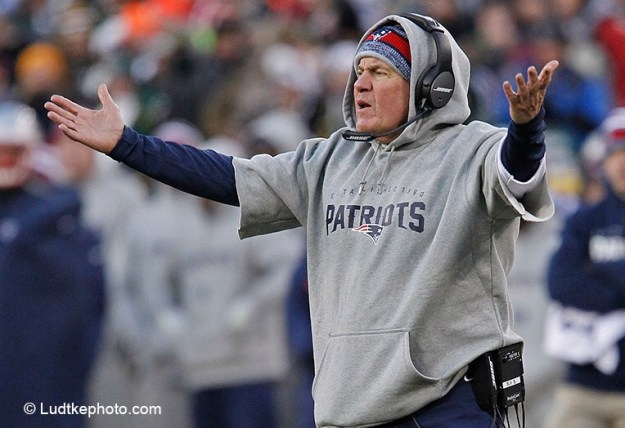 Patriots Packers Football