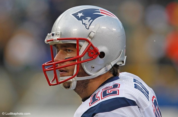 Patriots Packers Football